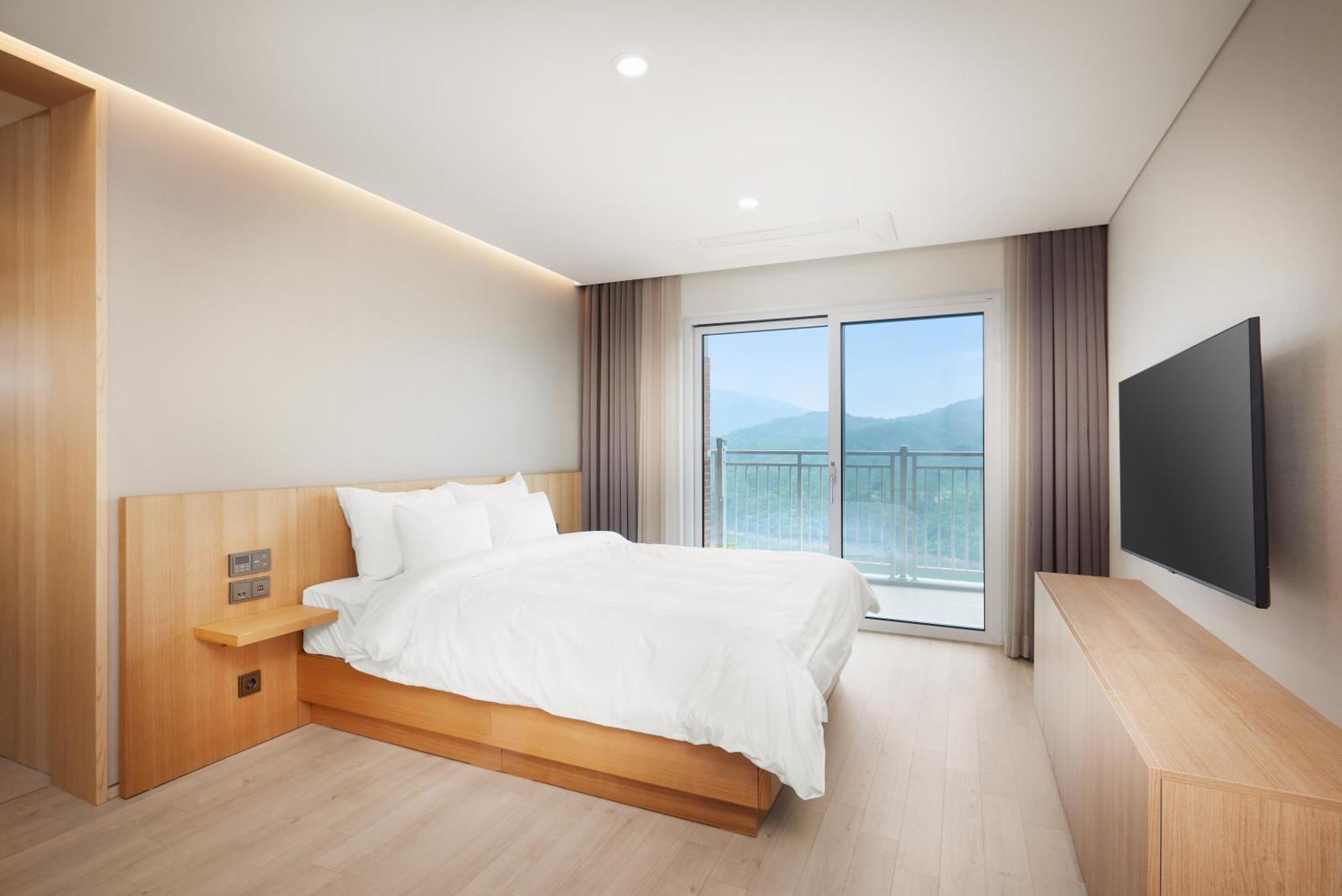 Belle Fore Resort Jeungpyeong Esterno foto